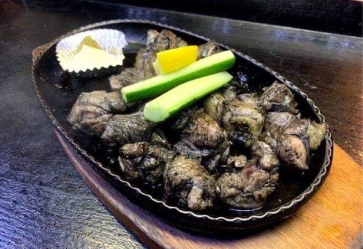 【当店人気No1】さつま地鶏もも炭火焼